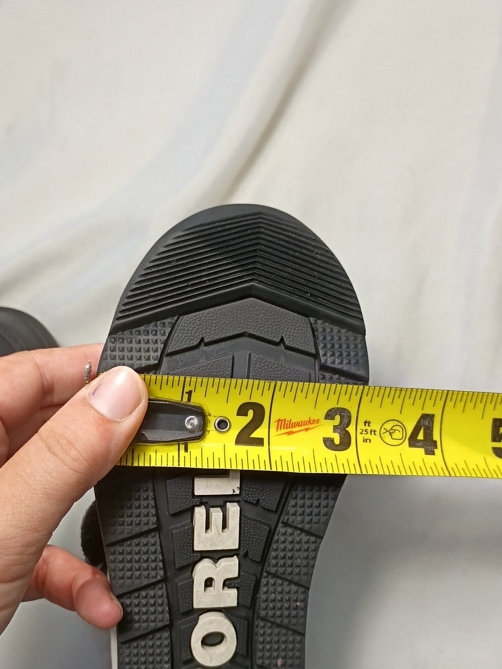 EUC Sorel Girls Whitney II Strap Snowboots Black And White Size 10 Waterproof - Picture 11 of 11